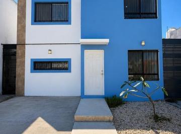 Casa · 120m² · 2 Recámaras · 2 Estacionamientos · Casa en Fraccionamiento Real Montejo