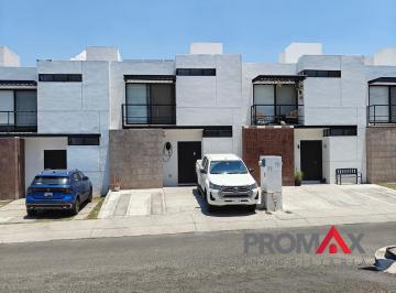 Casa de 3 habitaciones, El Marqués · Venta de Casa en El Mirador, Queretaro