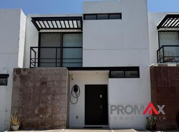Casa de 3 habitaciones, El Marqués · Venta de Casa en El Mirador, Queretaro