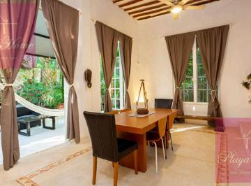 Casa · 272m² · 4 Recámaras · Casa Cenote en Venta 4 Recamaras 2 Bloques de La Playa, Playacar Fase I