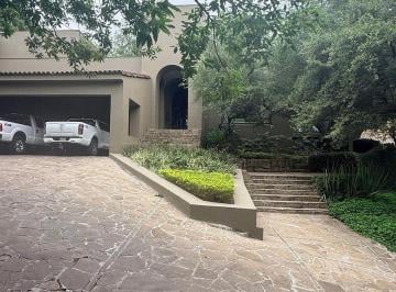 23a1c6cd4f98722703e3ae1e6b98e825d9ea2c5e5e6eed2bcc14082e936603c0 · Residencia en Venta Las Estancias