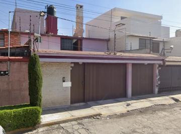 Casa de 3 habitaciones, Metepec · Casa en Ciruelos Casa Blanca Metepec Toluca