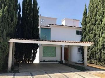 Casa de 3 habitaciones, Metepec · Casa con 180 m² de Terreno y 3 Recámaras en Venta, Llano Grande, Metepec, ¡Gran Oferta!