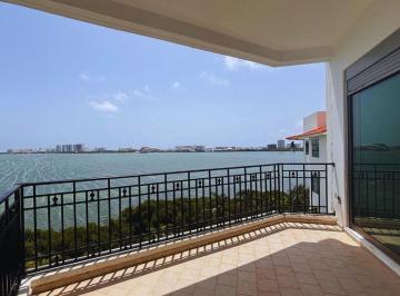 Departamento de 2 habitaciones, Benito Juárez · Departamento Remodelado en Venta en Isla Dorada Cancún con Vista a La Laguna
