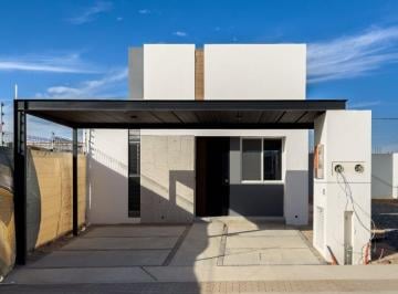 Casa en condominio · 125m² · 2 Recámaras · 2 Estacionamientos · Preventa Casas Olena Modelo "01" Ampliado