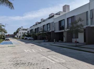 Casa de 3 habitaciones, Zapopan · Casa con Alberca en Venta, Bosques del Centinela, Zoí Residencial, Zapopan Jal. ¡Gran Oferta!