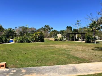 Terreno / Lote · 550m² · Terreno en Venta en Yucatan Country Club
