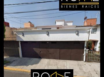 Casa de 4 habitaciones, Iztapalapa · Venta de Casa en Lomas Estrella 2da Sección Iztapalapa Ciudad de México Cerca de Plazas Comerciales