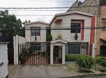 Casa de 3 habitaciones, Coyoacán · Se Vende Casa en Pedregal de Santo Domingo