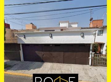 Casa de 4 habitaciones, Iztapalapa · Casa en Venta Calle Lutecia Lomas Estrella Iztapalapa Ciudad de México Cerca de Estaciones de Metro