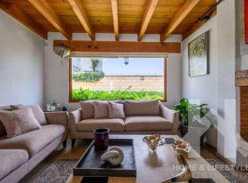Casa en condominio de 3 habitaciones, Cuajimalpa de Morelos · Casa Venta en Castorena