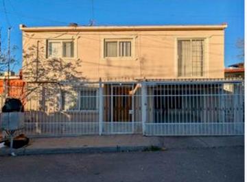 Casa · 233m² · 1 Estacionamiento · Casa en Venta en Colonia Dale
