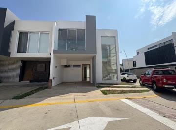 9a1e7ad6711ba5288c090f50871ccb84f9504b43673258f6532547e7c30f588c · Casa en Venta en Sendas Residencial