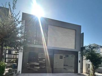 1 · Casa en Renta en Katavia Residencial