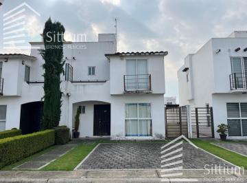 Casa · 107m² · 3 Recámaras · 2 Estacionamientos · Casa en Venta - Residencial Foresta - 107 m² Construcción - 200 m² Terreno