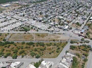 Terreno / Lote , Carmen · Lote Comercial 660 m² · Av República Mexicana · El Carmen Nl
