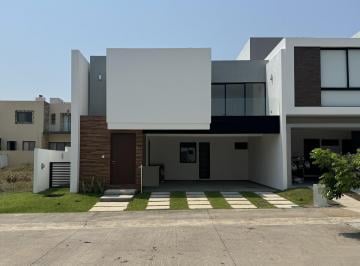 Casa · 250m² · 3 Recámaras · Casa en Venta Punta Tiburón