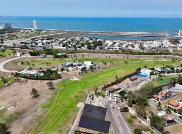 Terreno / Lote · 471m² · Terreno en Fraccionamiento Club de Golf Villa Rica
