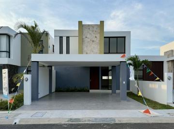 Casa · 178m² · 3 Recámaras · 2 Estacionamientos · Casa en Lomas Mediterraneo