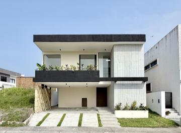 Casa · 250m² · 4 Recámaras · 2 Estacionamientos · Casa en Venta Punta Tiburón