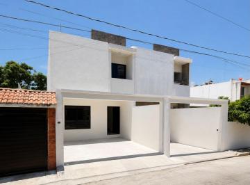 Casa · 100m² · 3 Recámaras · 2 Estacionamientos · Casa en Villa Rica