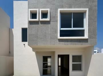Casa · 134m² · 3 Recámaras · 1 Estacionamiento · Casa en Venta Boca del Rio