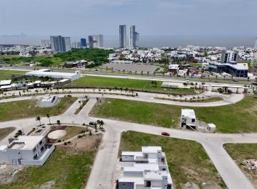 Terreno / Lote · 160m² · Terreno en Venta Punto Lomas Riviera Veracruzana