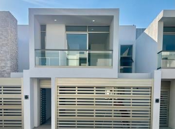 Casa · 177m² · 3 Recámaras · 2 Estacionamientos · Casa Nueva en Venta Boca del Río