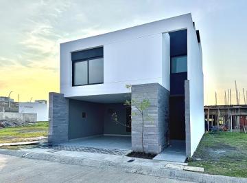 Casa · 225m² · 3 Recámaras · 2 Estacionamientos · Casa Nueva en Venta Punto Lomas Riviera Veracruzana