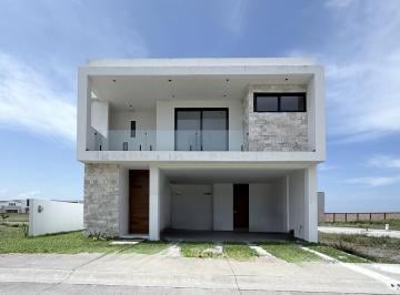 Casa · 226m² · 3 Recámaras · 2 Estacionamientos · Casa en Venta Punta Tiburon Riviera Veracruzana