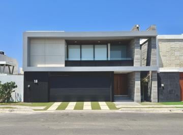 Casa · 385m² · 3 Recámaras · 2 Estacionamientos · Casa en Venta Playas del Conchal Riviera Veracruzana