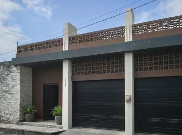 Casa · 476m² · 5 Recámaras · 3 Estacionamientos · Casa en Venta Boca del Río Ylang Ylang