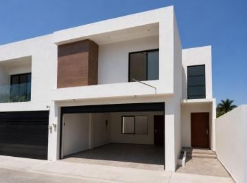 Casa · 200m² · 3 Recámaras · 2 Estacionamientos · Casa Nueva en Venta Boca del Río Tampiquera