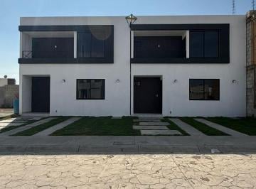 Casa de 3 habitaciones, Mineral de la Reforma · El Jazmin Cerca del Entronque a Tuzos. Privada 105 m² Terreno. Amplio Terminados Finos 3 Rec. 2 Nvls