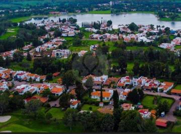 Terreno / Lote · 595m² · Terreno Residencial en Venta en Club de Golf San Gil