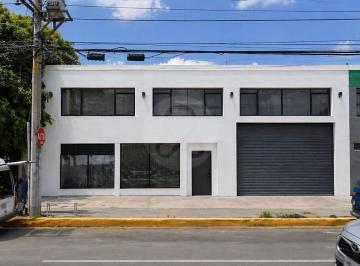 Nave industrial · 1337m² · Binyamin: Nave Industrial en Renta en Santiago
