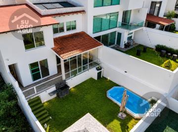 Casa en condominio · 250m² · 4 Recámaras · Casa en Condominio - Cumbres del Cimatario