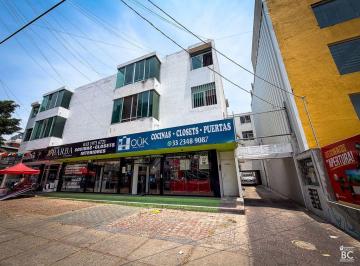 Departamento · 100m² · 3 Recámaras · 2 Estacionamientos · Departamento en Renta en Colonia Americana, Guadalajara | 3 Recámaras y 2 Cochera