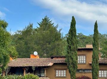 Casa en condominio de 4 habitaciones, Tapalpa · Tapalpa Country Club Casa en Venta Frente Al Campo de Golf