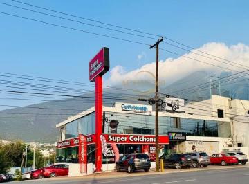 Edificio · 564m² · 42 Estacionamientos · Plaza Comercial en Venta – Esquina – Av Revolución.