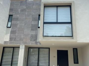 Casa en condominio de 3 habitaciones, Zapopan · Hermosa Casa, Boskia, Recamara Principal con Rooftop, 3 Niveles, Casa Club con Alberca