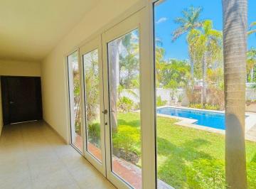 Casa de 4 habitaciones, Cancún · Casa en Renta un Solo Nivel Paneles Solares Alberca Privada en Cancún