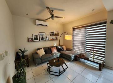 Casa en condominio de 3 habitaciones, Benito Juárez · Casa Pet Friendly en Privada con Alberca | Oficina + Jardín | Long Island