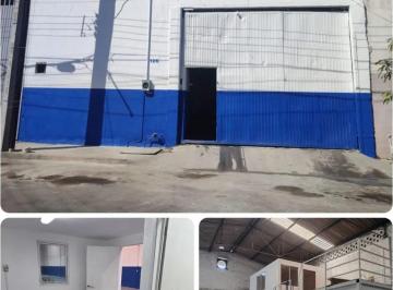 Nave industrial , Guadalajara · Impecable Bodega. Col. Morelos Recién Remodelada.