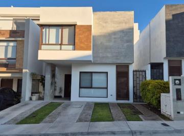 Casa · 209m² · 3 Recámaras · 3 Estacionamientos · Casa en Renta Áurea Zibatá