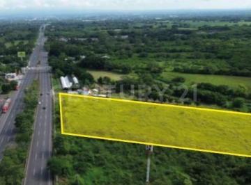Terreno / Lote · 15567m² · : 15,567 m² de Terreno Comercial en Venta Frente a La Corona