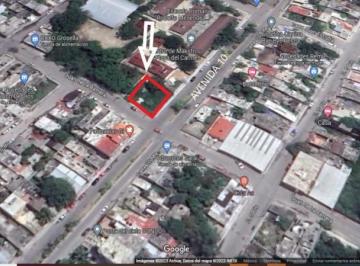 Terreno / Lote · 400m² · Terreno en Venta en Av 10 en Esquina Playa del Carmen