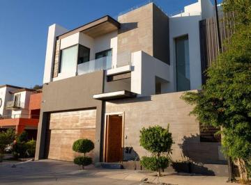 Casa de 4 habitaciones, Hermosillo · Casa en Venta Santa Lucia, Hermosillo Sonora
