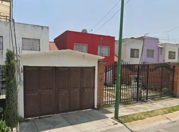 Casa de 2 habitaciones, San Antonio la Isla · Casa en Venta en Col. Ex - Rancho San Dimas, Toluca