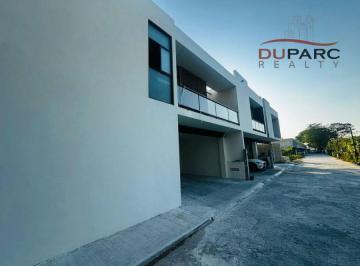 Casa de 3 habitaciones, Carmen · Casa en Fraccionamiento Privado Km 10 - Ciudad del Carmen en Venta